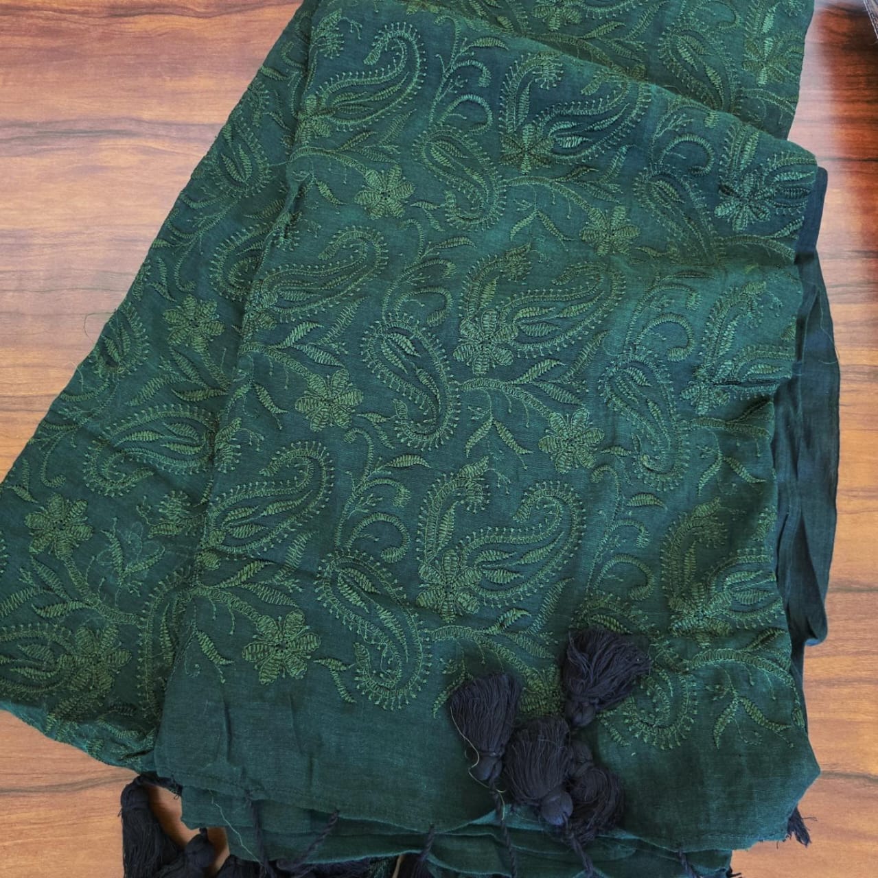 Tone-on-Tone Chikankari Artistry: Handloom Pure Mul Cotton Saree