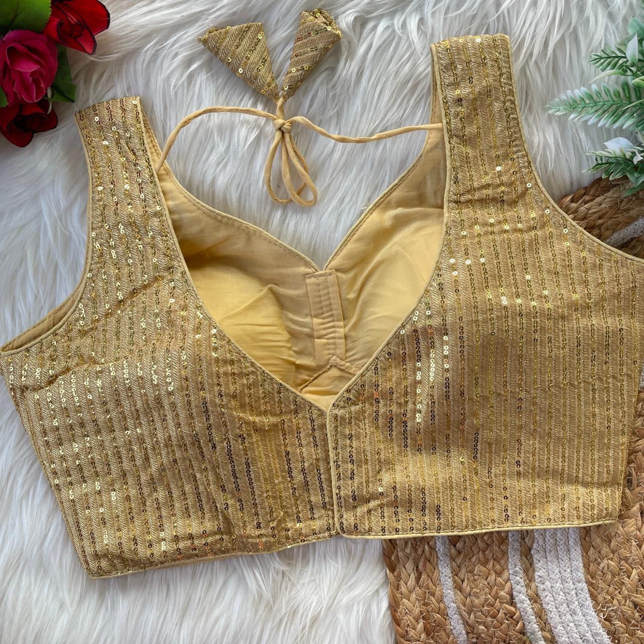 Georgette sleeveless ready made blouse