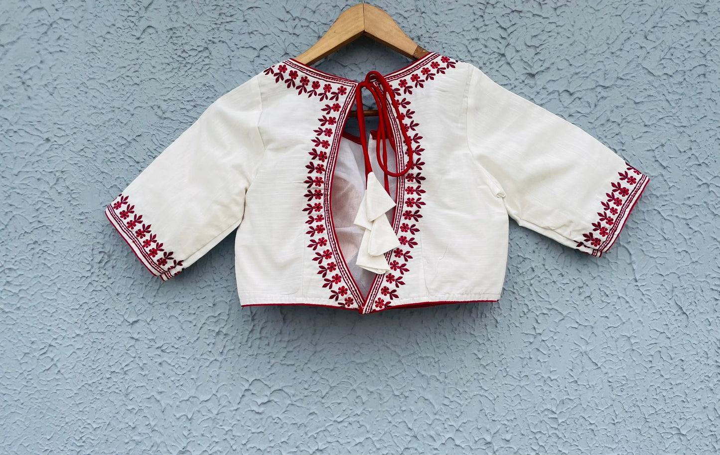 Embroidered work backless keyhole designer blouses