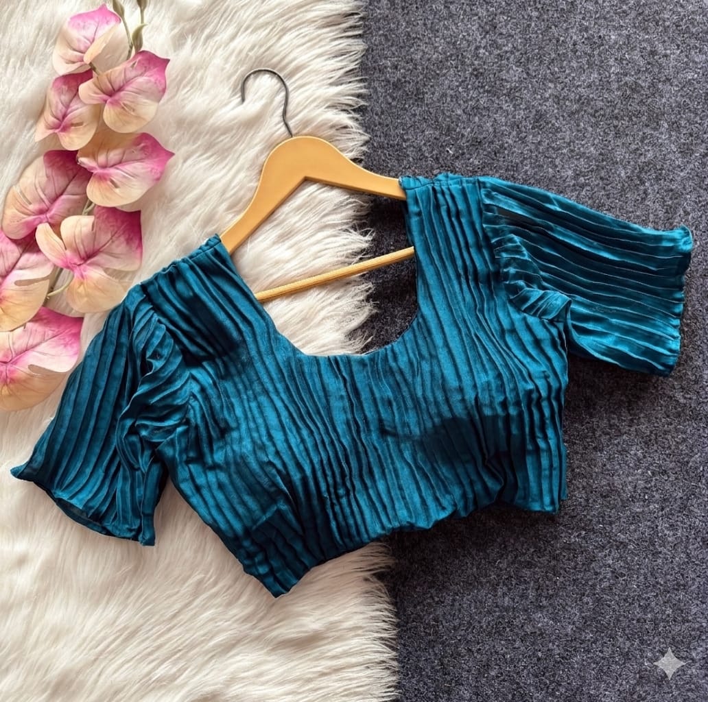 Light weight crush fabric pattern ready made blouse