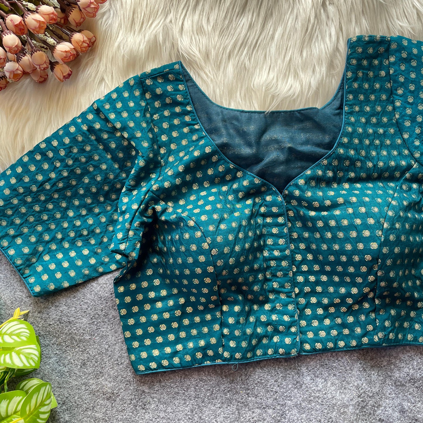 Heavy Jecard buti fancy ready made blouse