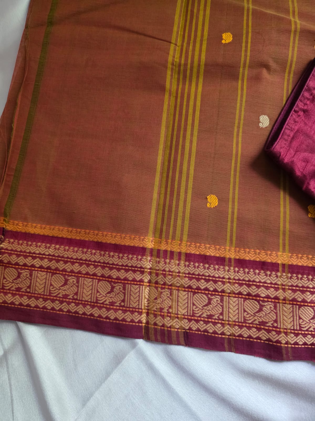 Elegant pure kanchi Cotton thread border saree