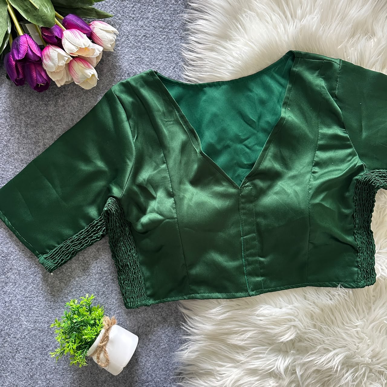 Soft silk fabric with elastic attach for better fitting ready made blouse