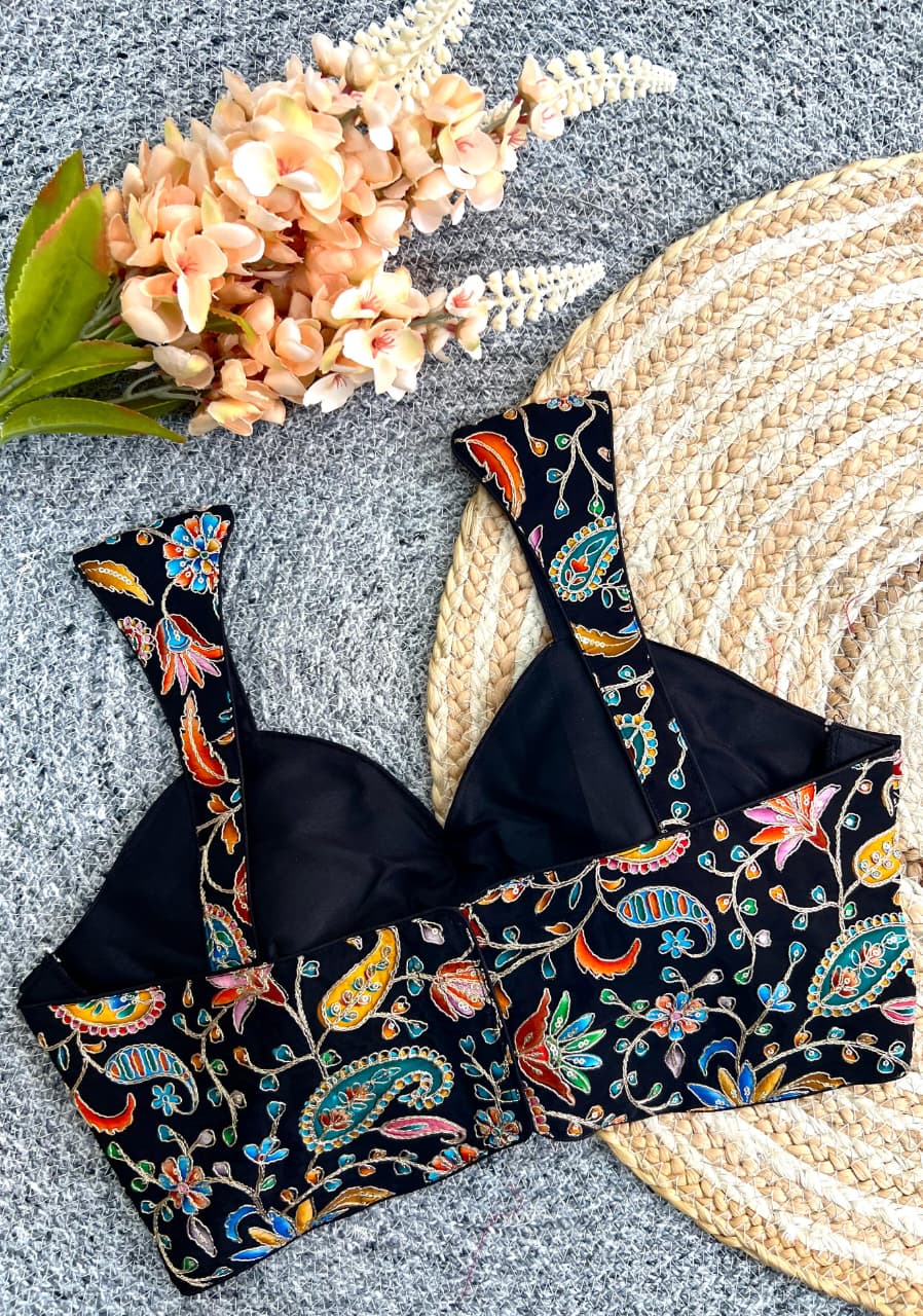 Pure crape sleeveless ready made blouse