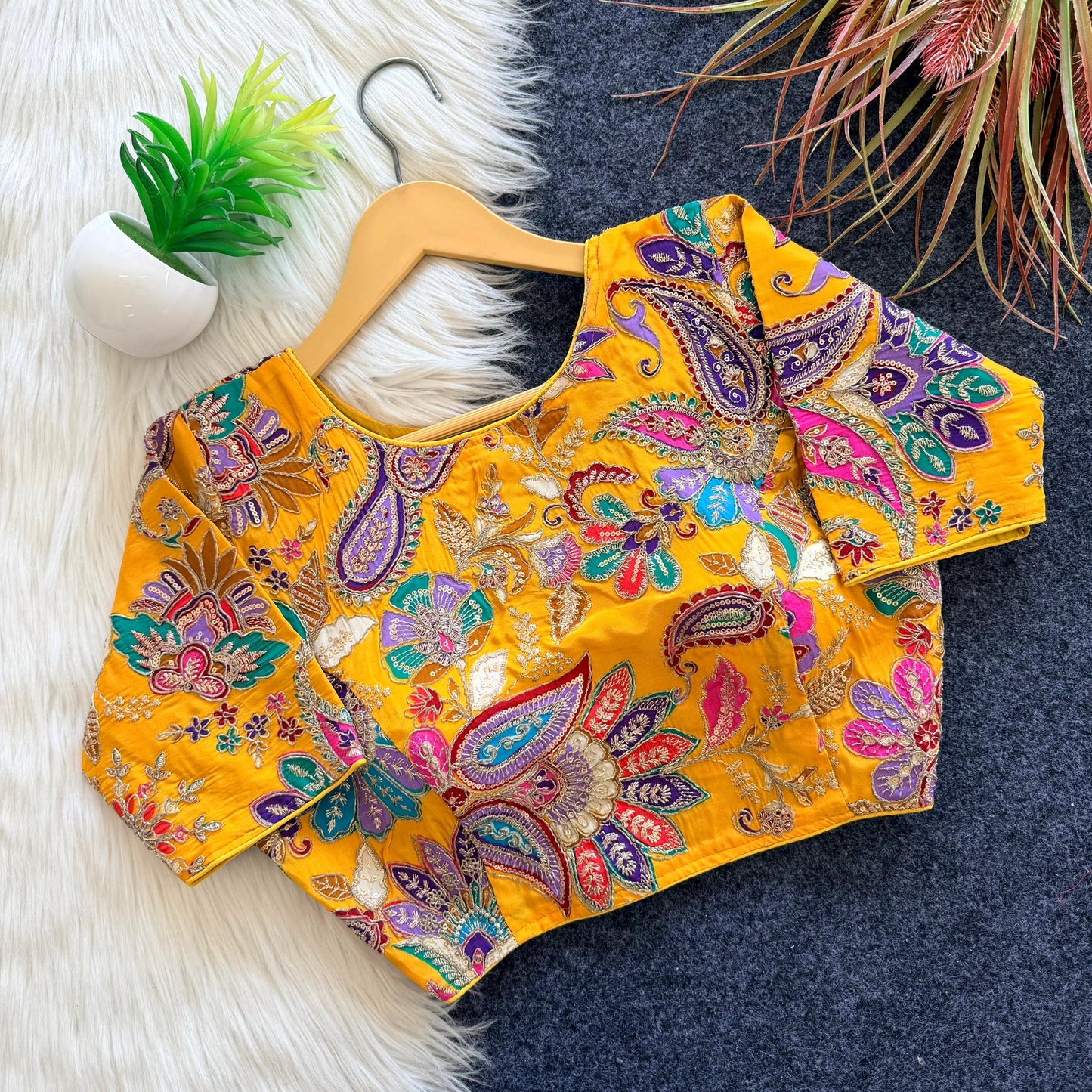 Beautiful flower print all over ready made blouse