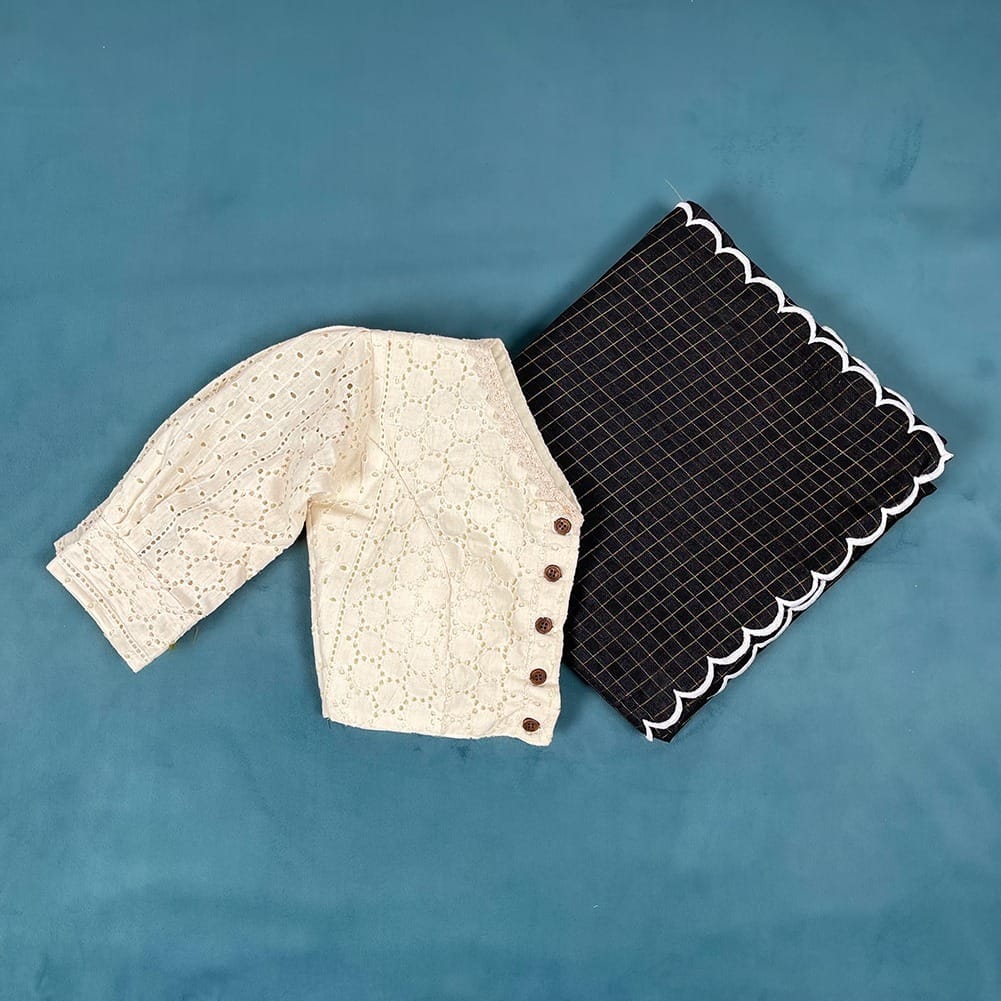 New Premium And High Quality gadhwal chex Saree