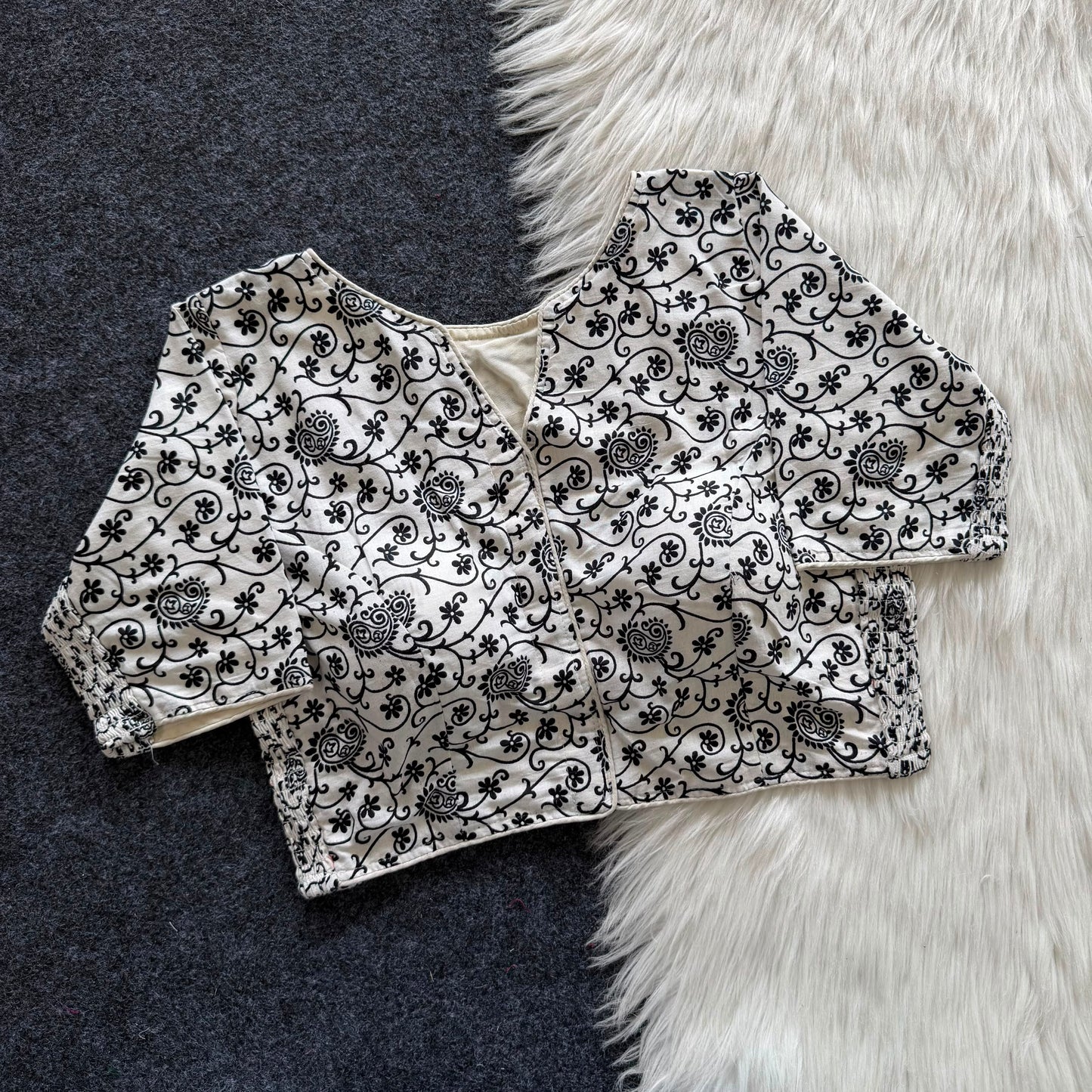 Beautiful hand block print with side elastic ready made blouse