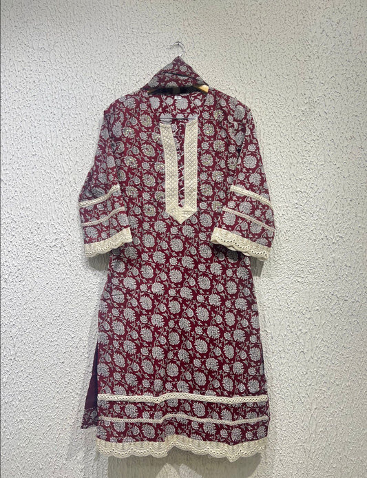 Cotton printed work with lace work salwar suit