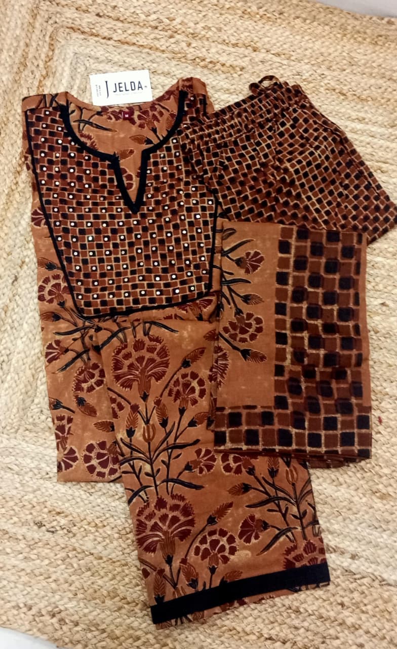Cotton printed salwar suit