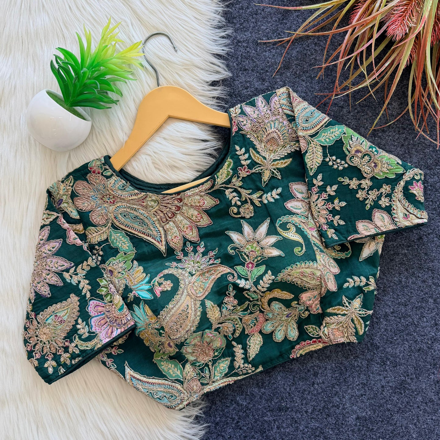 Beautiful flower print all over ready made blouse