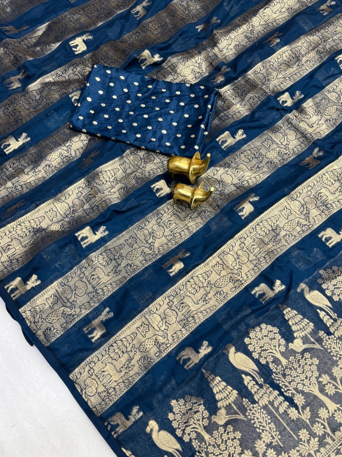 Pure moonga viscose soft silk saree