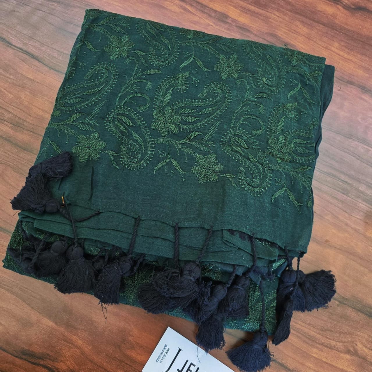 Tone-on-Tone Chikankari Artistry: Handloom Pure Mul Cotton Saree