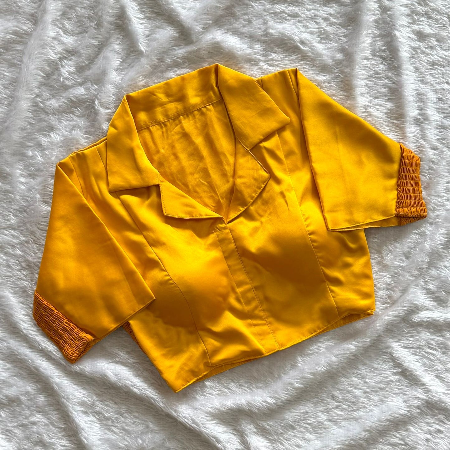Soft silk fabric with elastic attach for better fitting ready made blouse