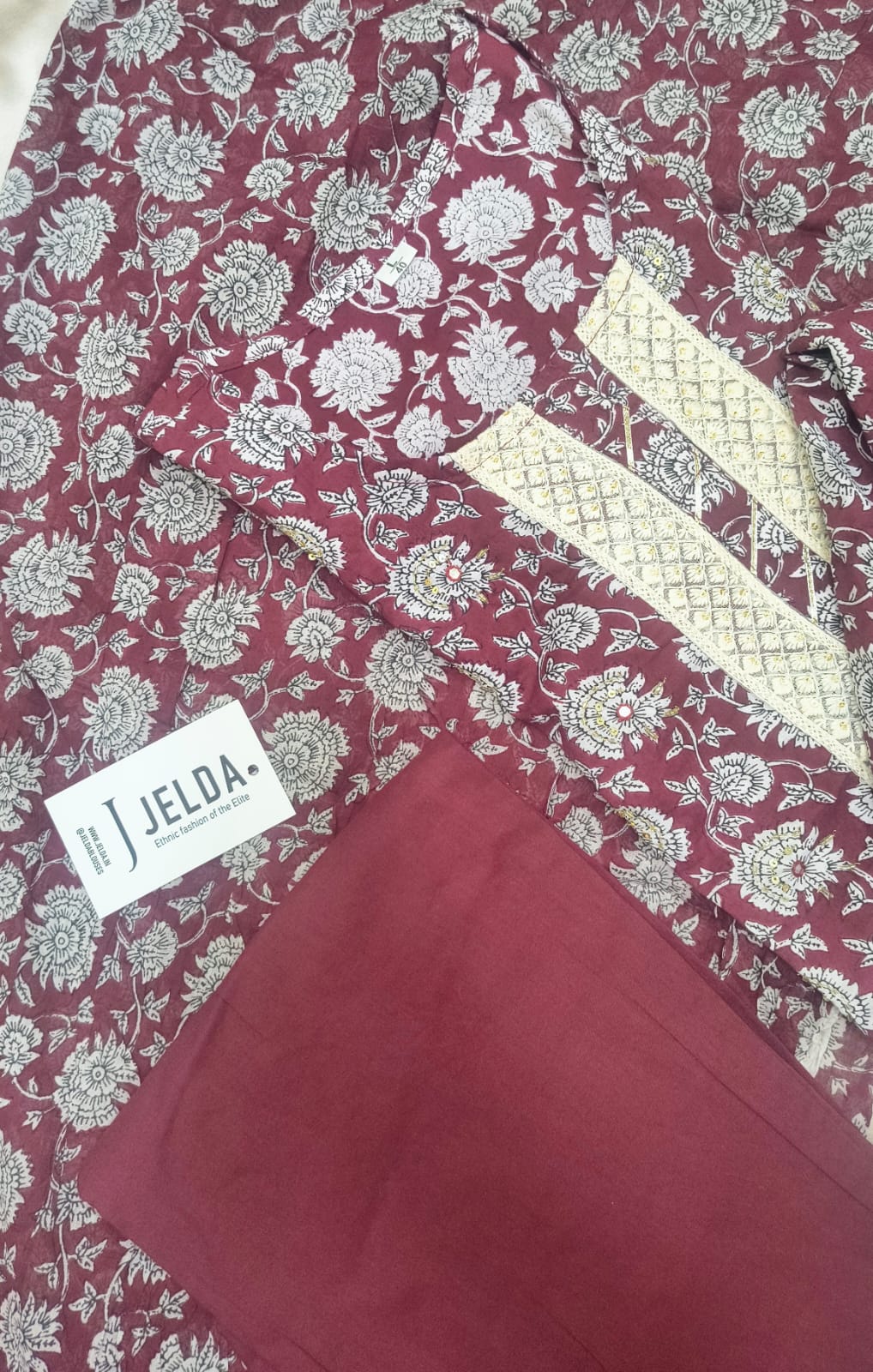 Cotton printed work with lace salwar suit