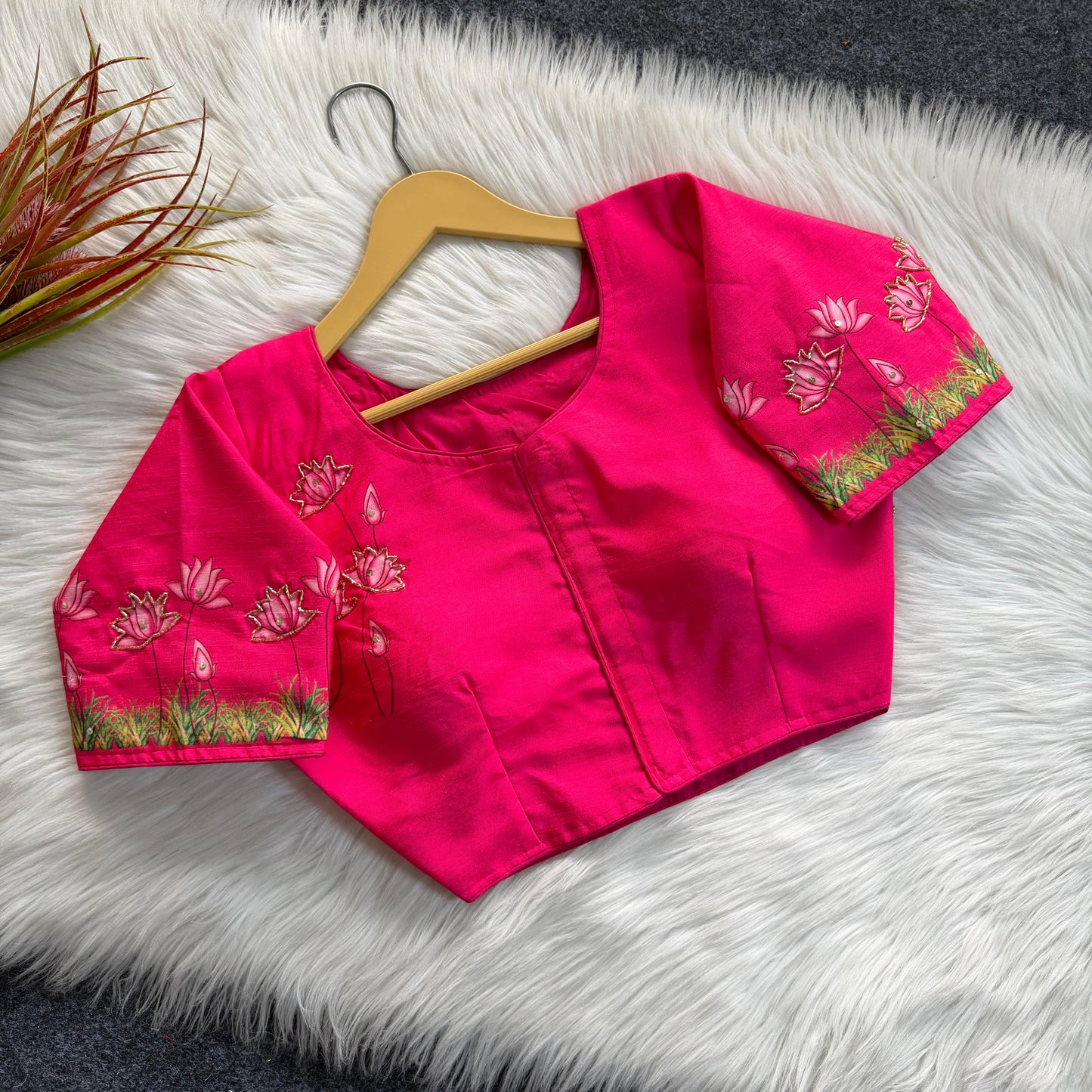 Semi pure silk fabric with Decent print all over ready made blouse