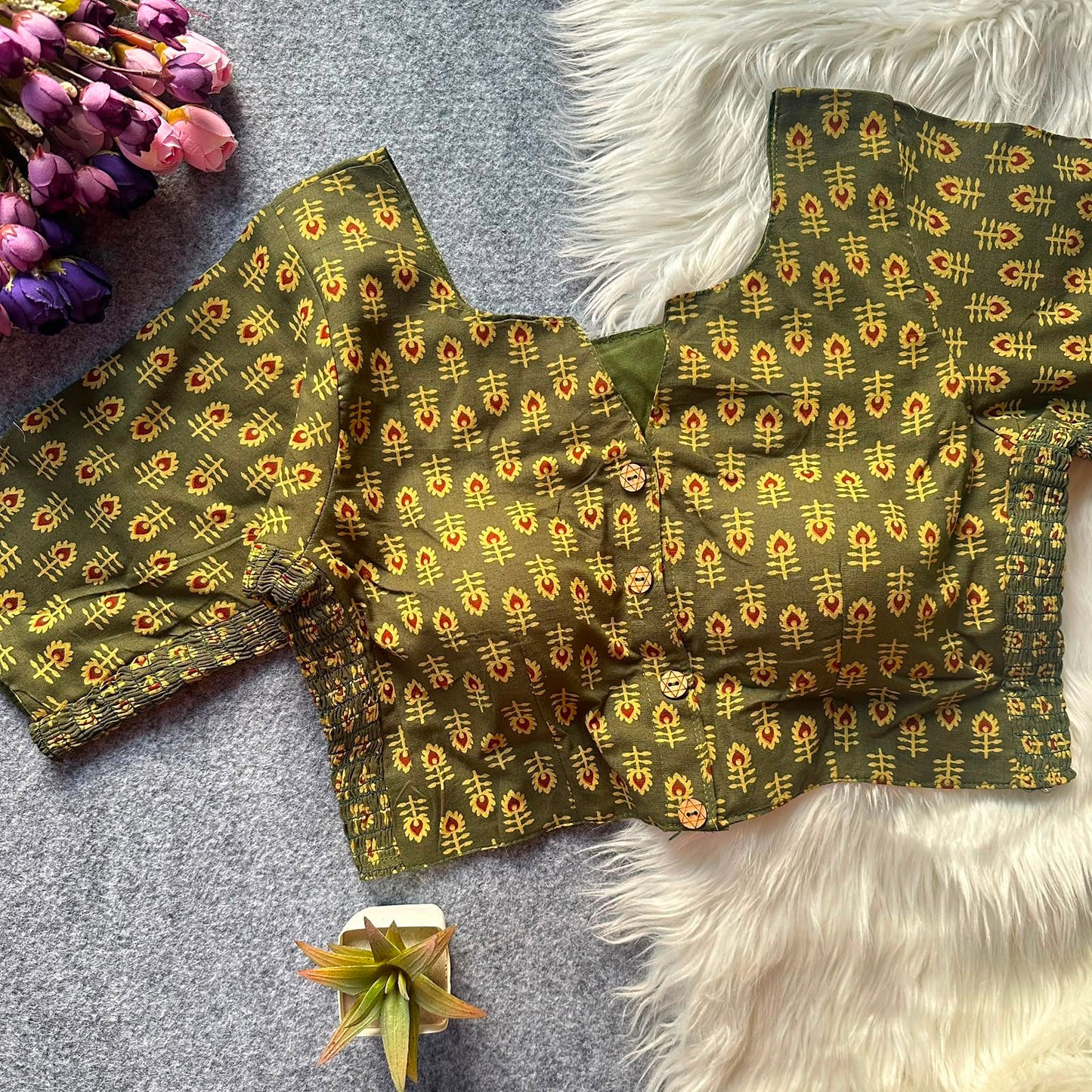 Beautiful hand block print with side elastic ready made blouse