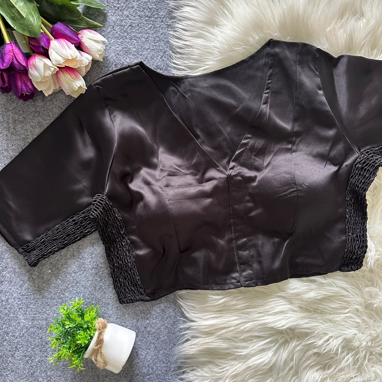 Soft silk fabric with elastic attach for better fitting ready made blouse