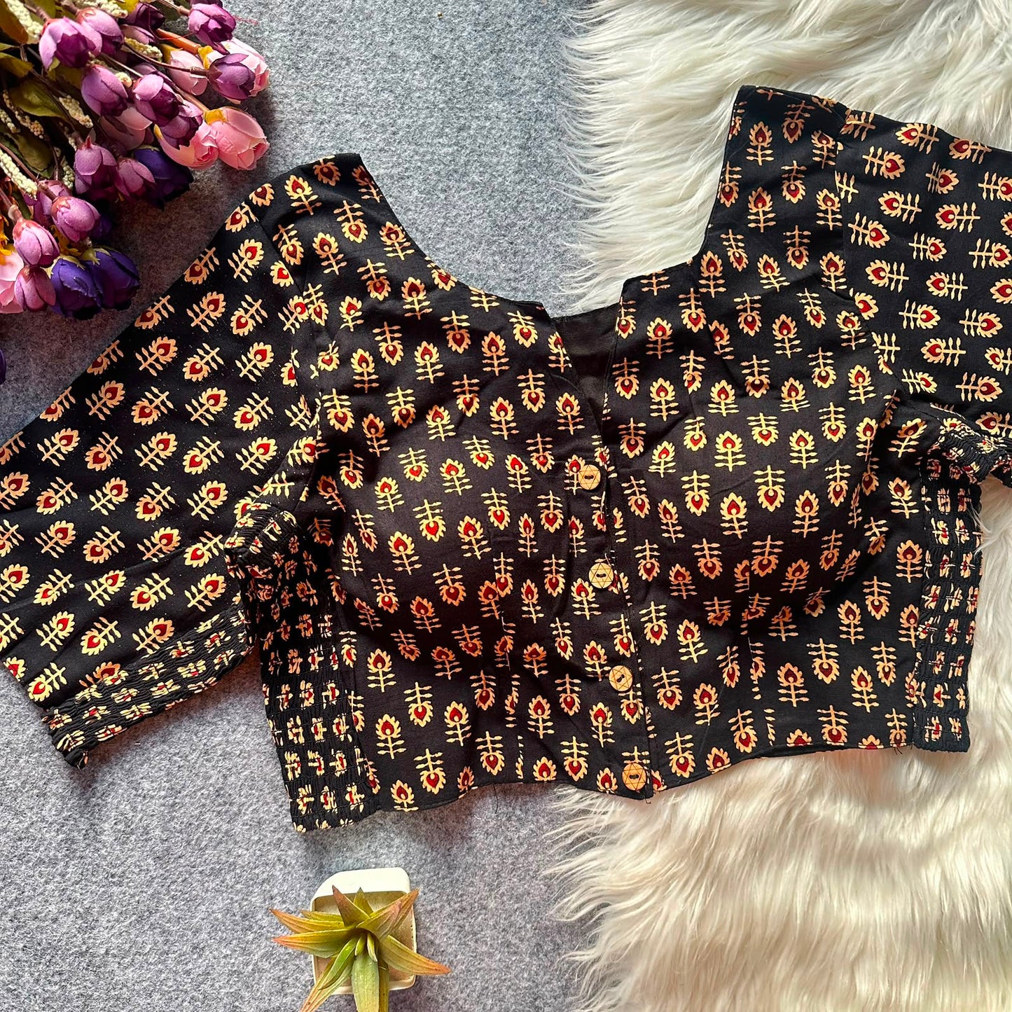 Beautiful hand block print with side elastic ready made blouse