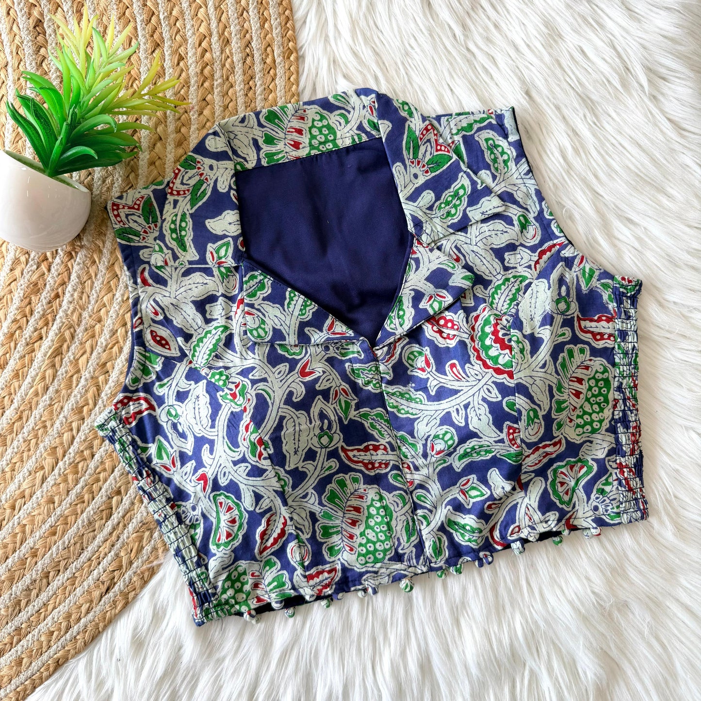 Beautiful hand block print with side elastic ready made blouse