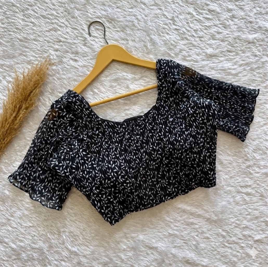 Light weight crush fabric pattern ready made blouse