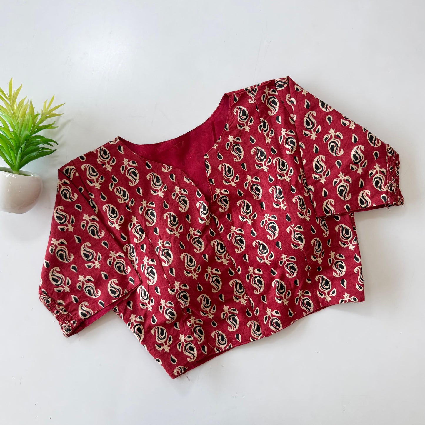 Beautiful hand block print with side elastic ready made blouse